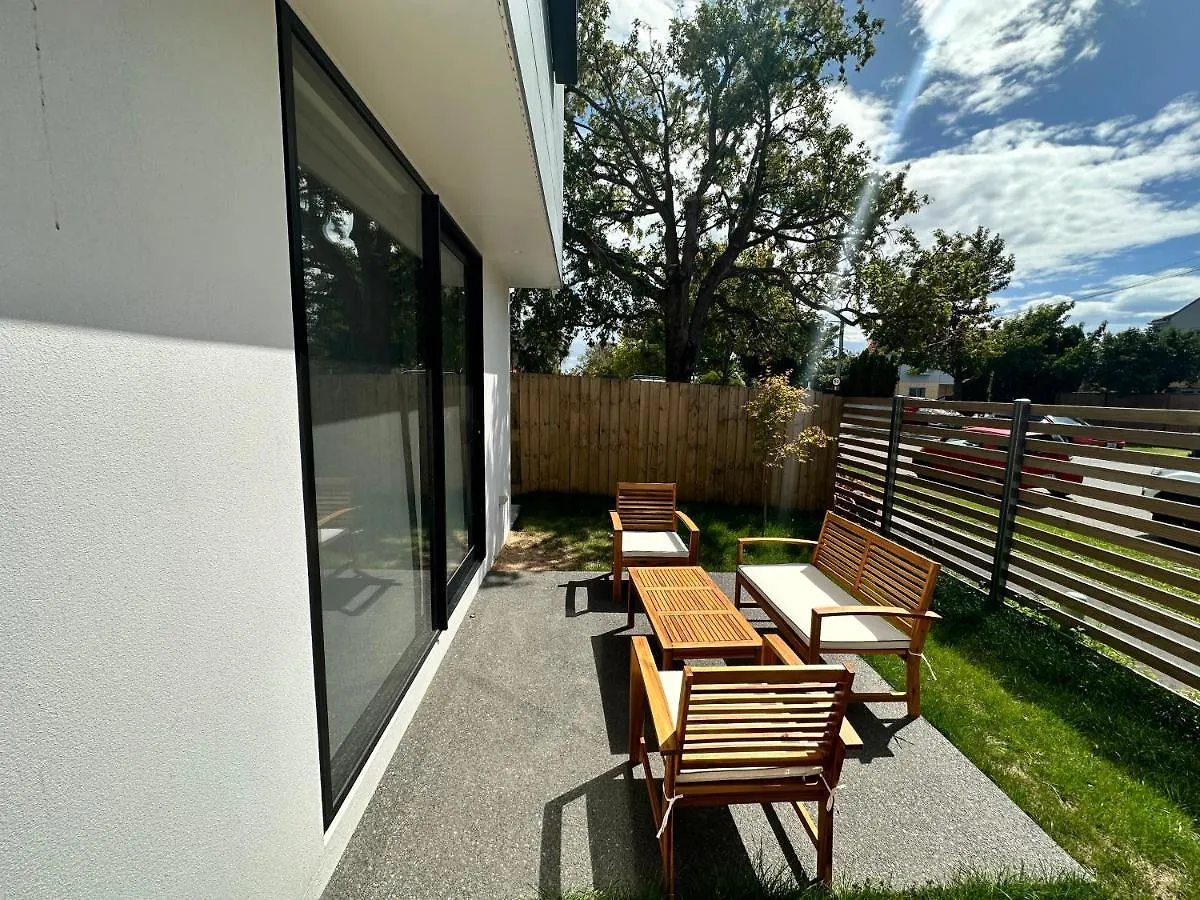 Daire Gem In Papanui Christchurch